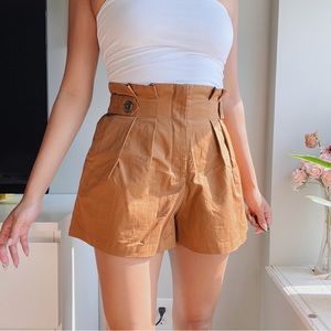 Forever 21 brown high waisted paper bag shorts. Brand new with tag.